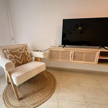 아파트 New 150m From